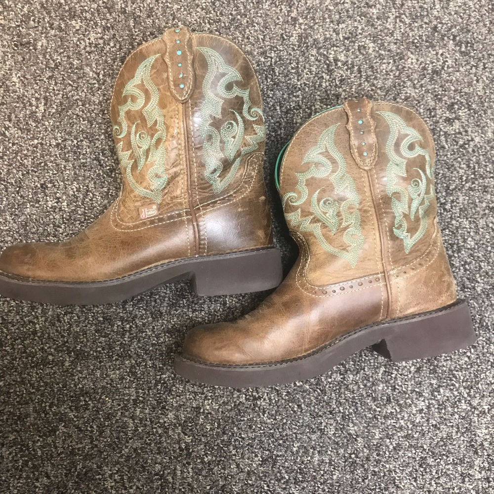 Justin’s boots
